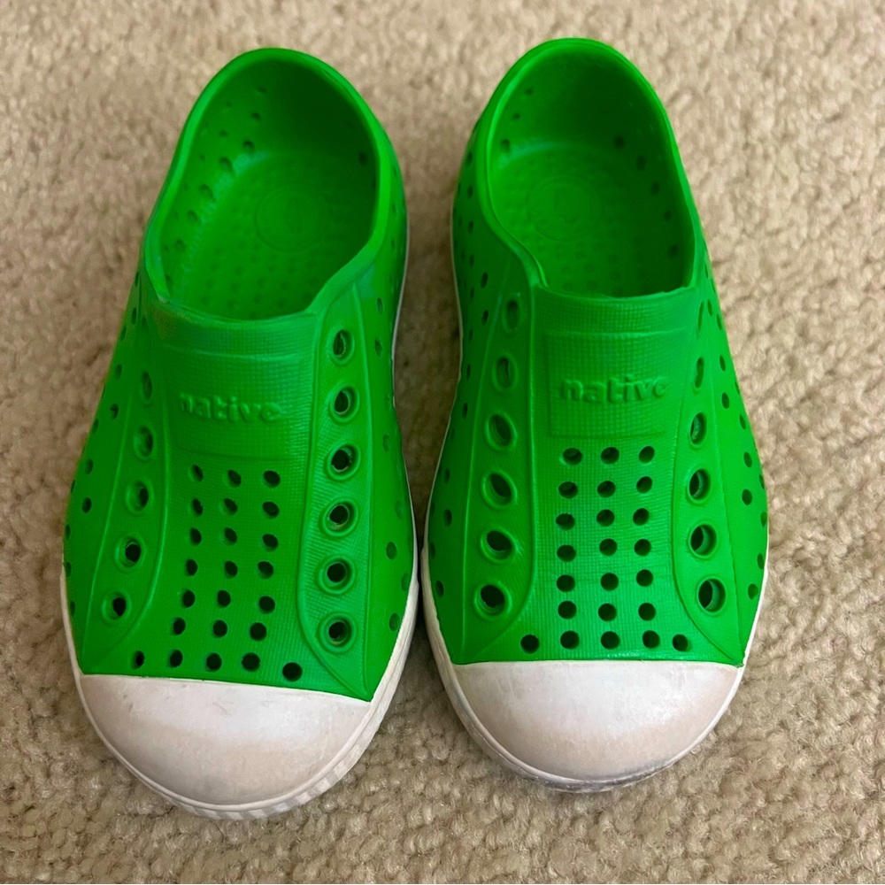 Native Kids Green Slip-On Sneakers